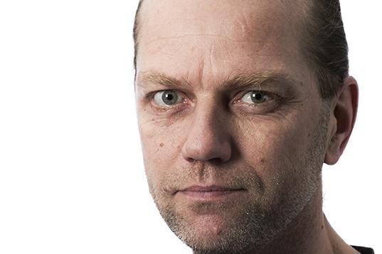 Pohjalaisen toimittaja Petri Heikkinen. Esseekuva