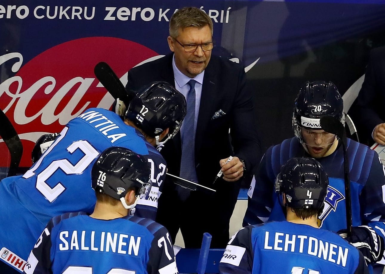 Jukka Jalonen saa keittää lauantaina melkoiset käärmekeitot, jotta Leijonat pystyisi kaatamaan ennakkosuosikki Venäjän.