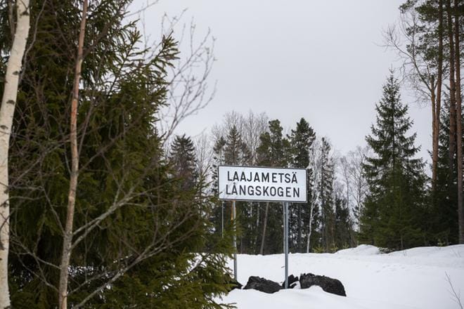 Akkutehdasalueen tontista on tehty salainen aiesopimus, jonka sisällöstä kerrotaan vasta ensi kuussa. KUVA: JARNO PELLINEN